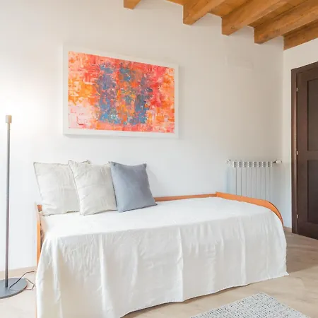 Luini 7 *