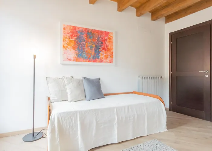 Luini 7 By Rent *
